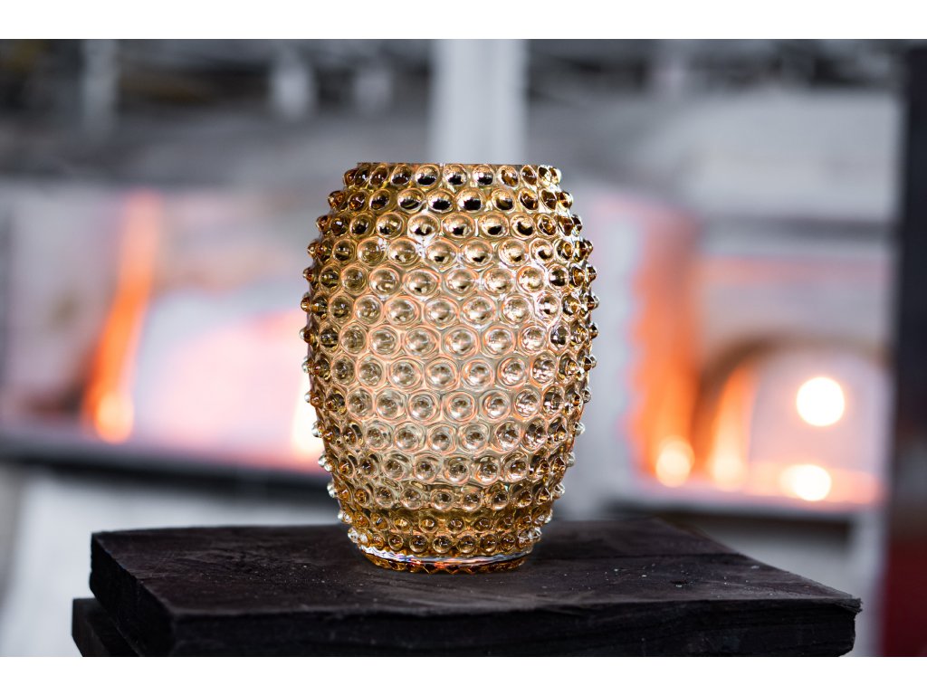 HOBNAIL EGG VASE 23CM (UNDERLAY AMBER )