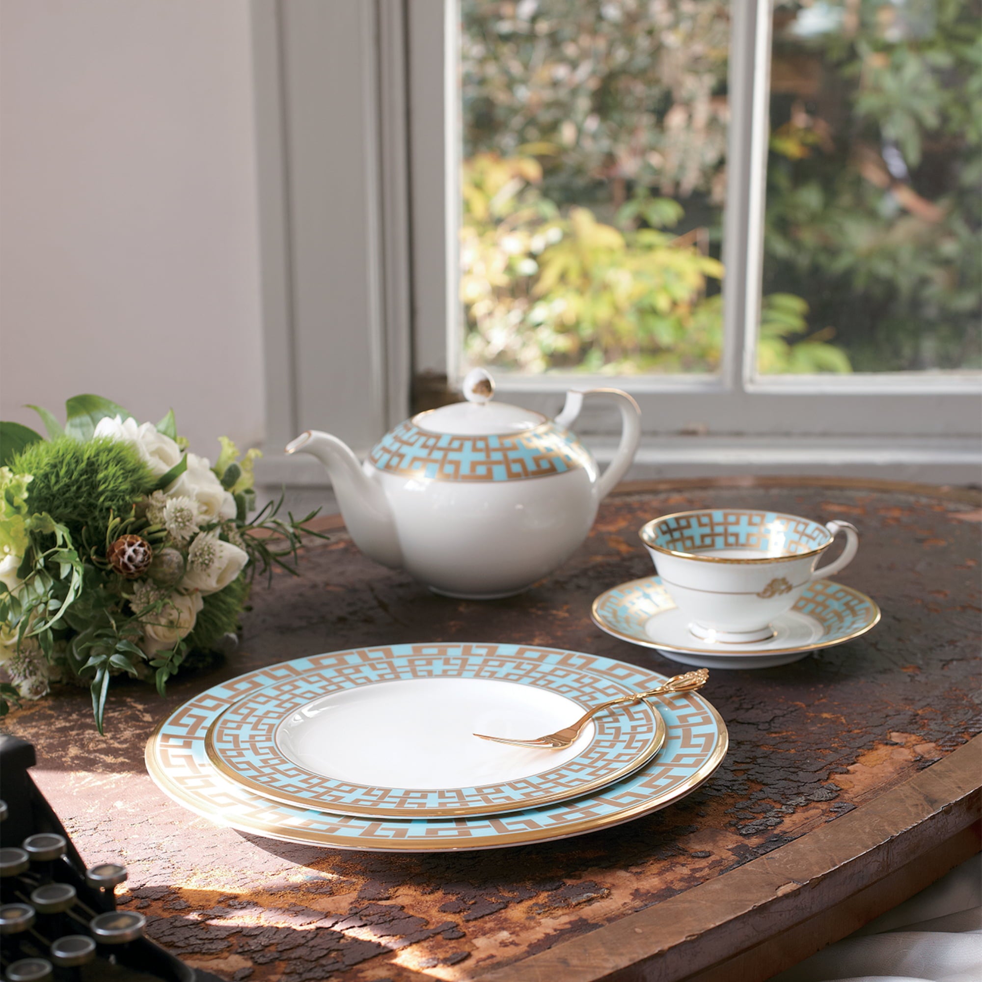 Noritake 9Pcs Gift Set - Kaku Tsunagi Kira Karacho