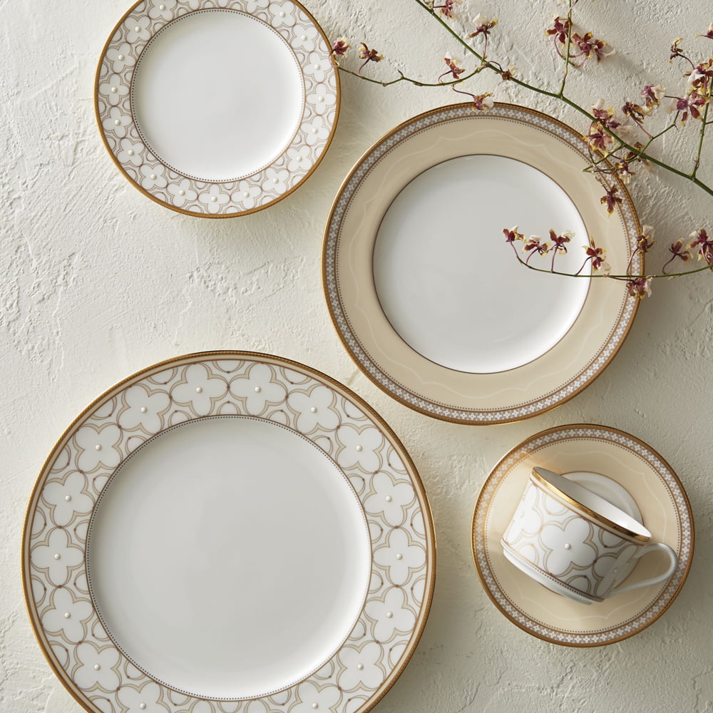 Noritake 47Pcs Dinner & Tea Set for 8 Person - Trefolio Gold