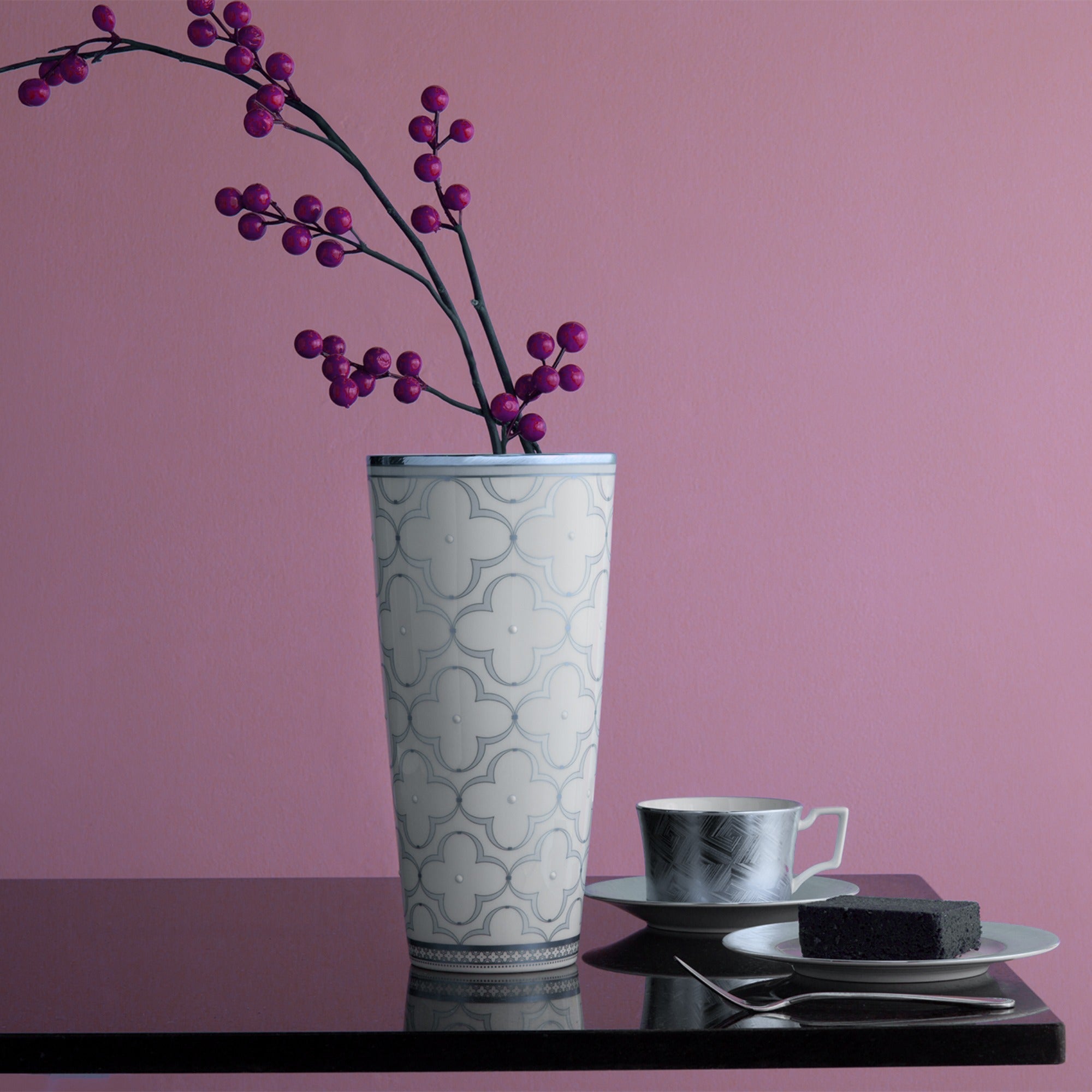 Noritake Round Vase-Trefolio Platinum