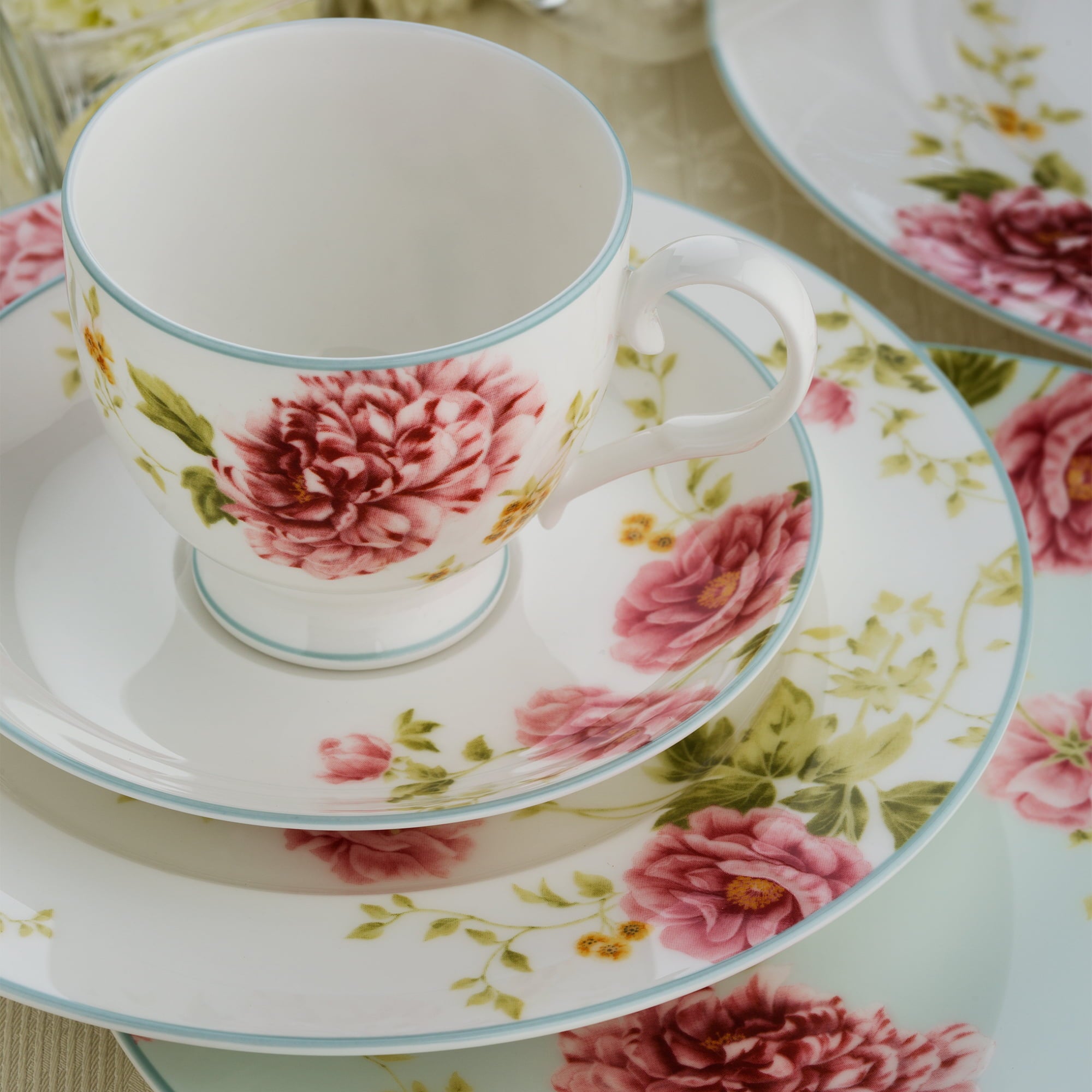 Noritake 47Pcs Dinner & Tea Set for 8 Person - Peony Pageant