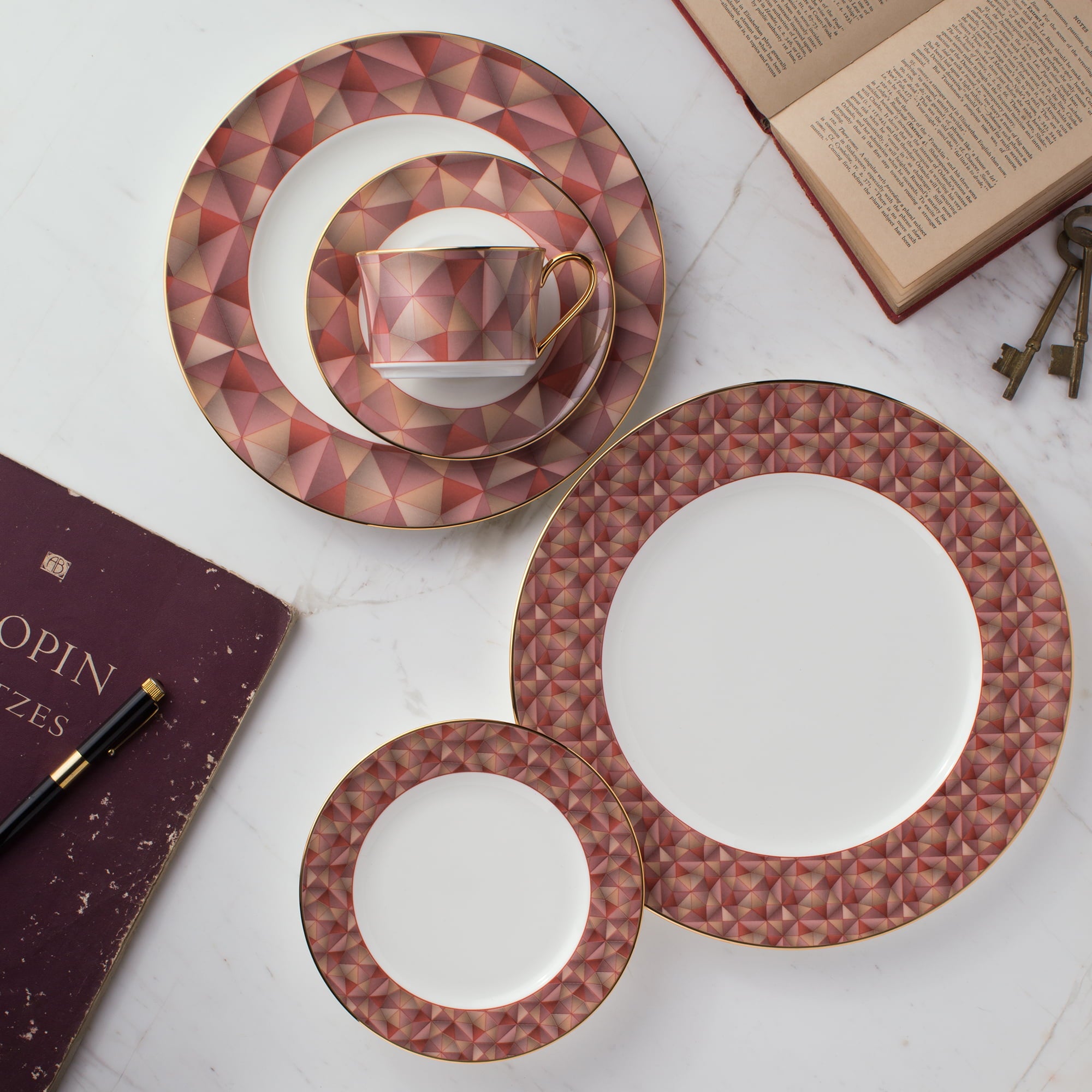 Noritake 47Pcs Dinner & Tea Set for 8 Person – Splendid Umber