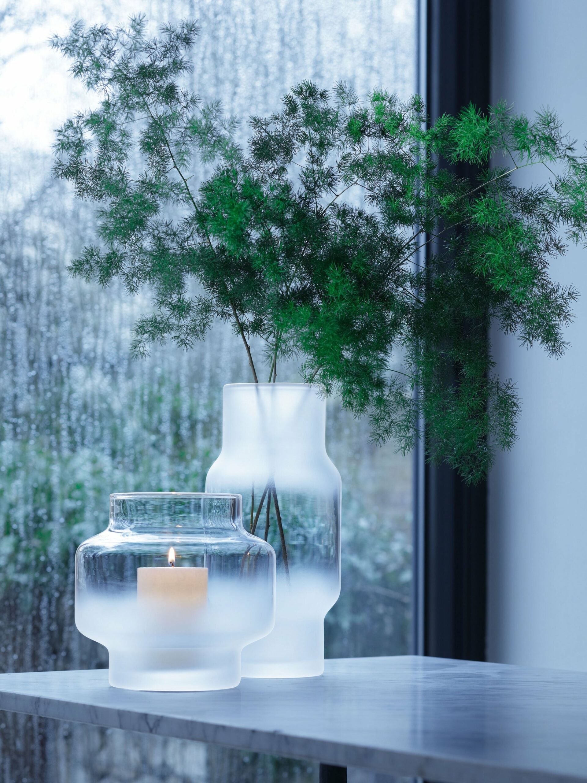 MIST VASE H19CM PART FROST