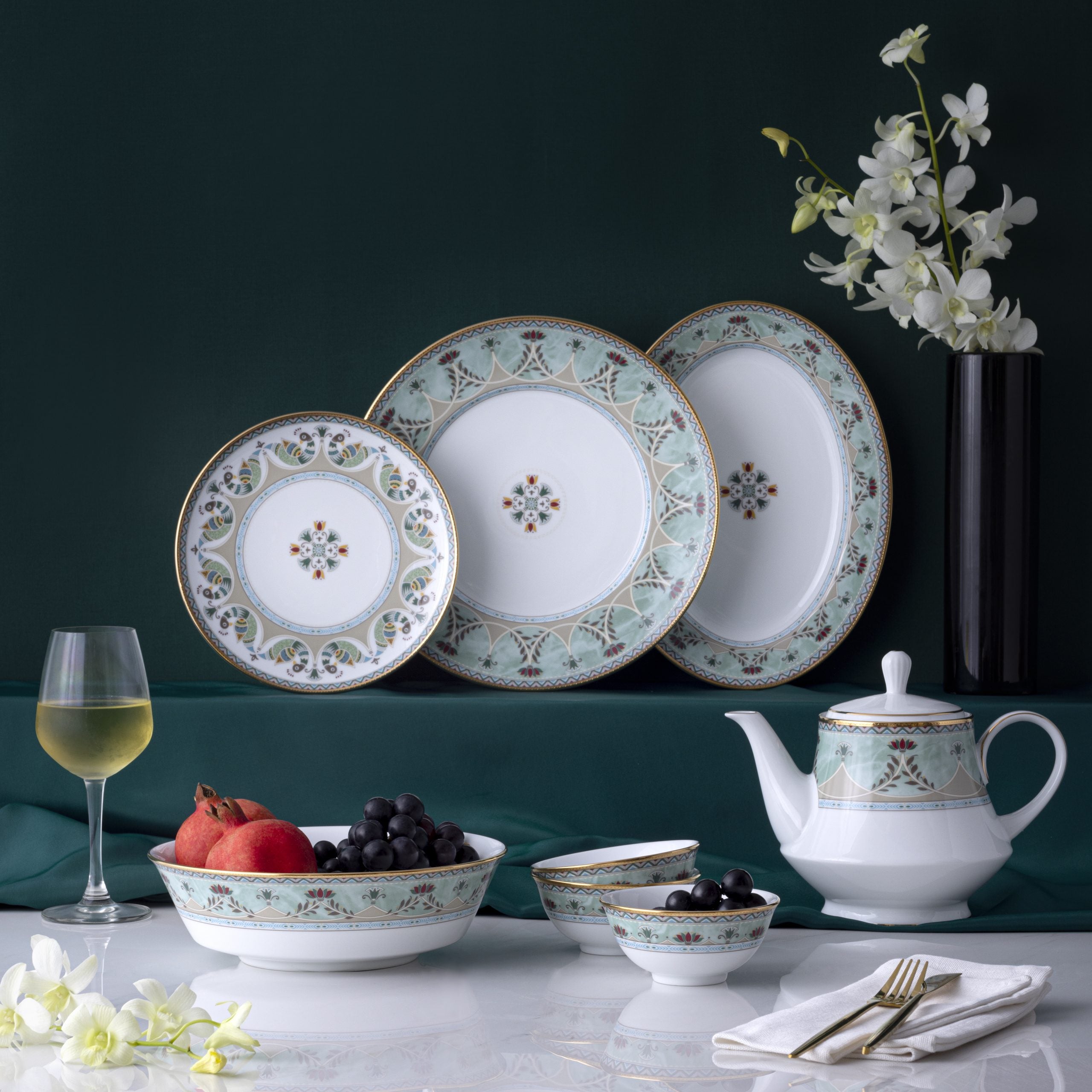 Noritake 96Pcs Dinner & Tea Set for 12 Person - Serene Garden