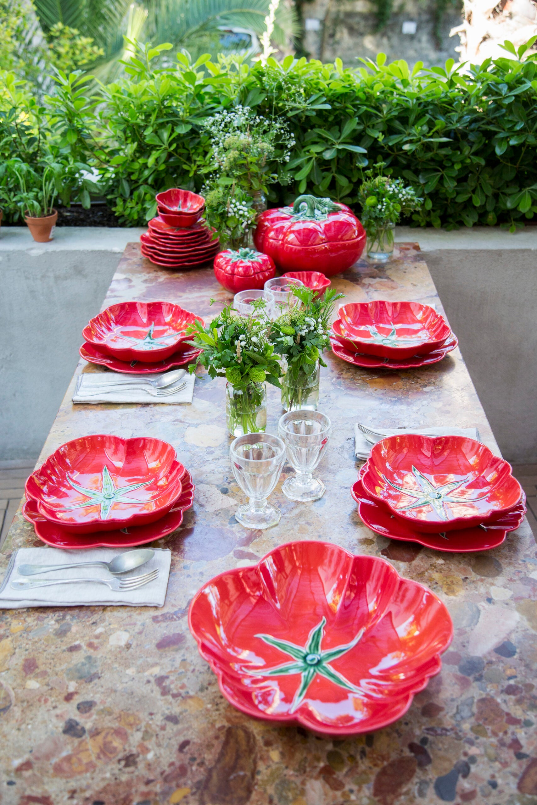 Bordallo Pinheiro Salad Bowl - Tomato