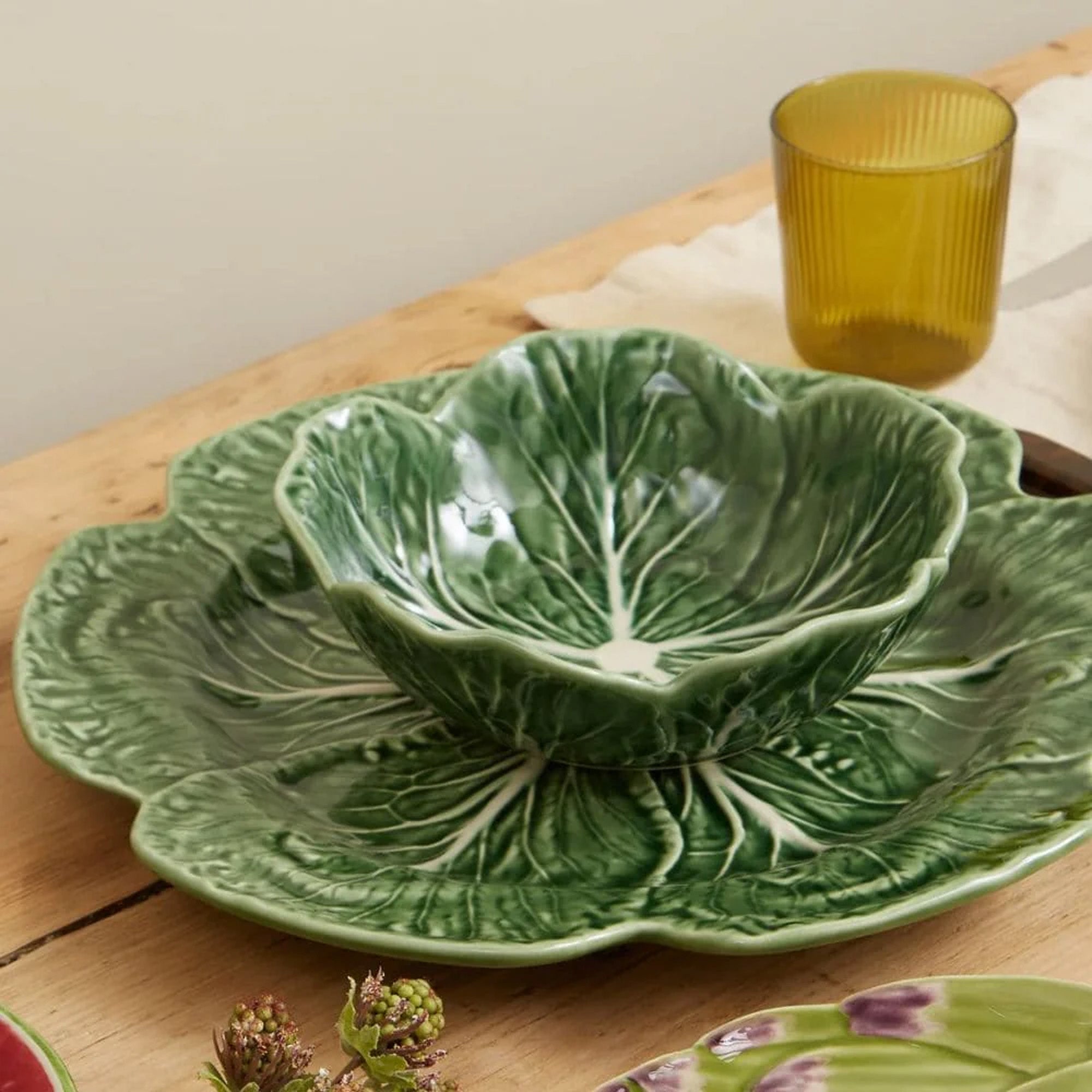 Bordallo Pinheiro Large Bowl 17.5cm - Natural Cabbage