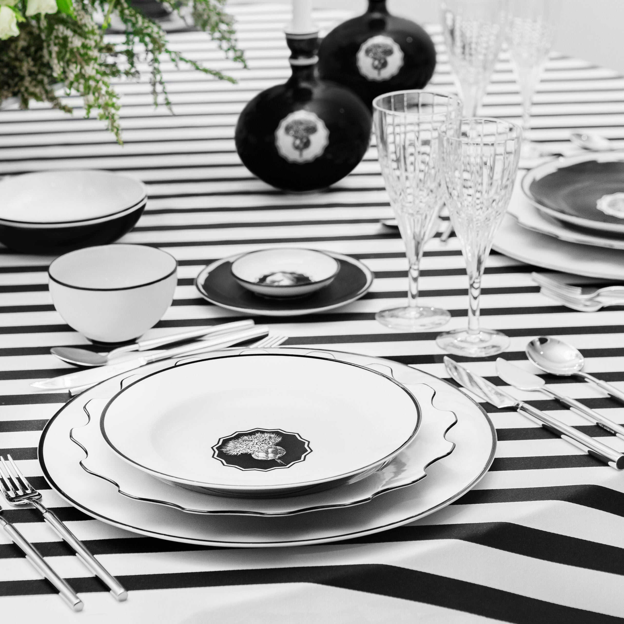 Vista Alegre 20Pcs Dinner Set for 6 Person - Herbariae