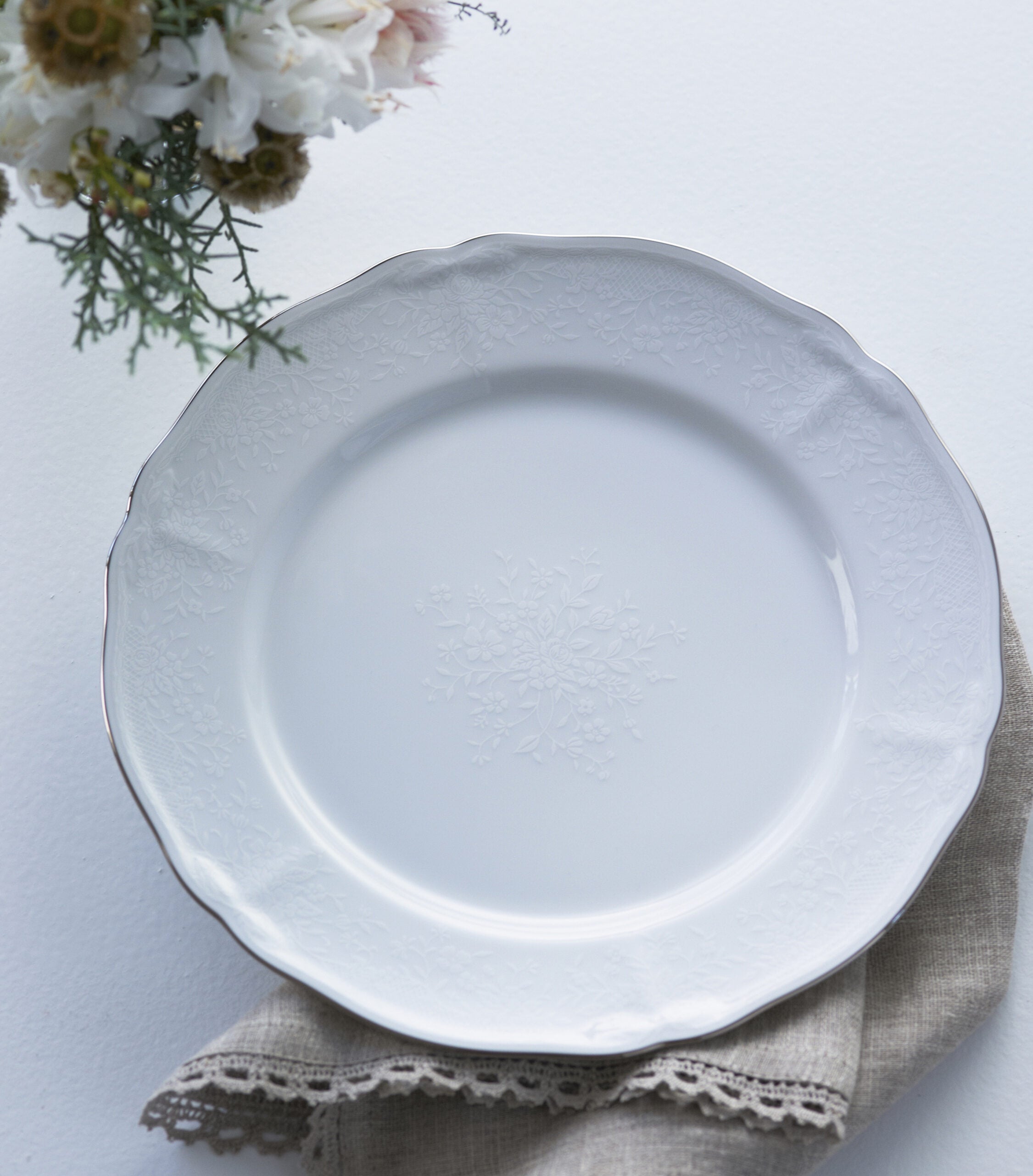 Noritake 96Pcs Dinner & Tea Set for 12 Person - Princess Bouquet