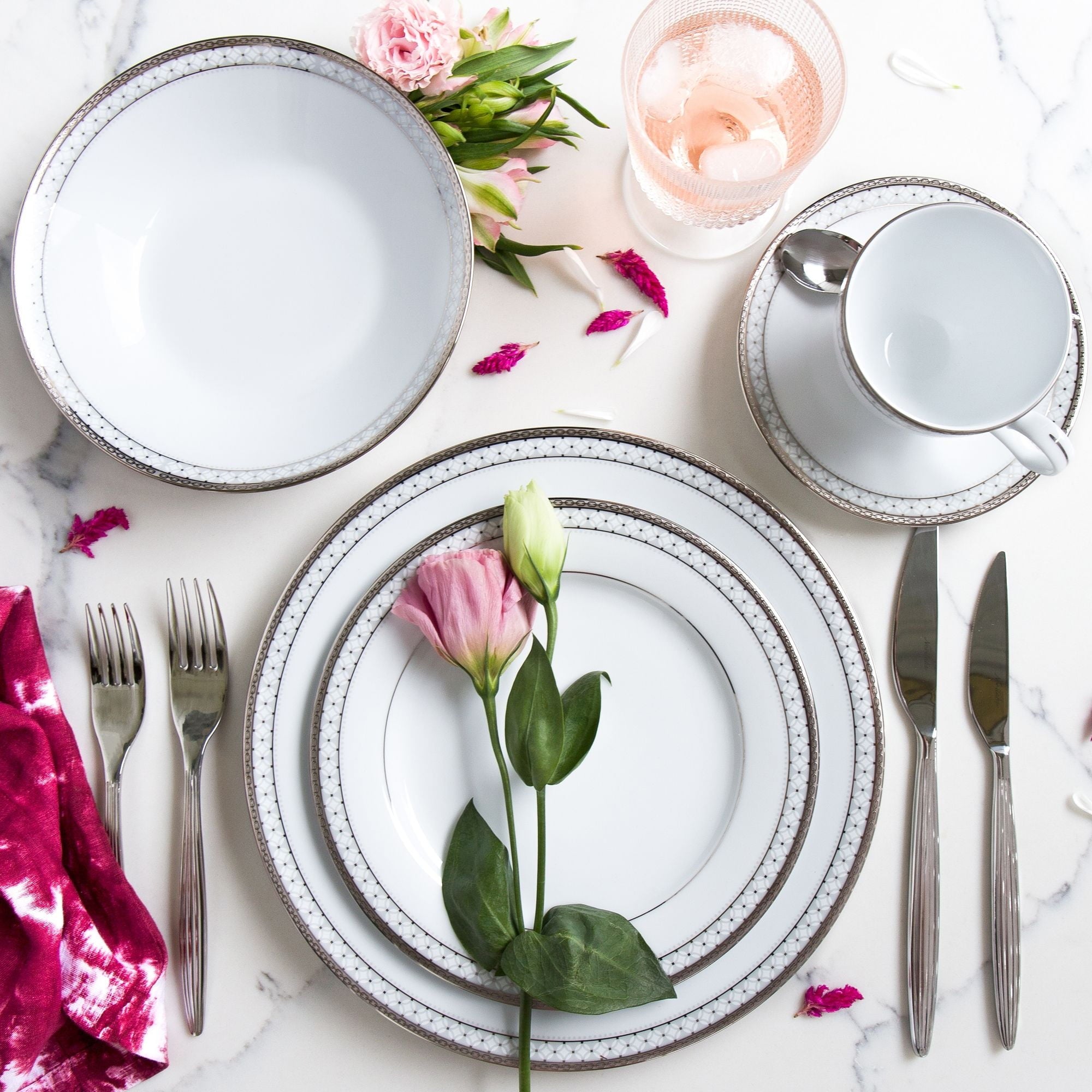 Noritake 33Pcs Dinner Set with Teapot for 6 Person - Rochester Platinum