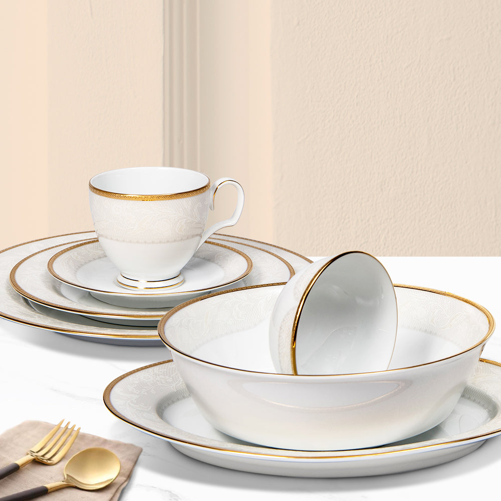 Noritake 33Pcs Dinner Set with Teapot for 6 Person - Flanders Gold