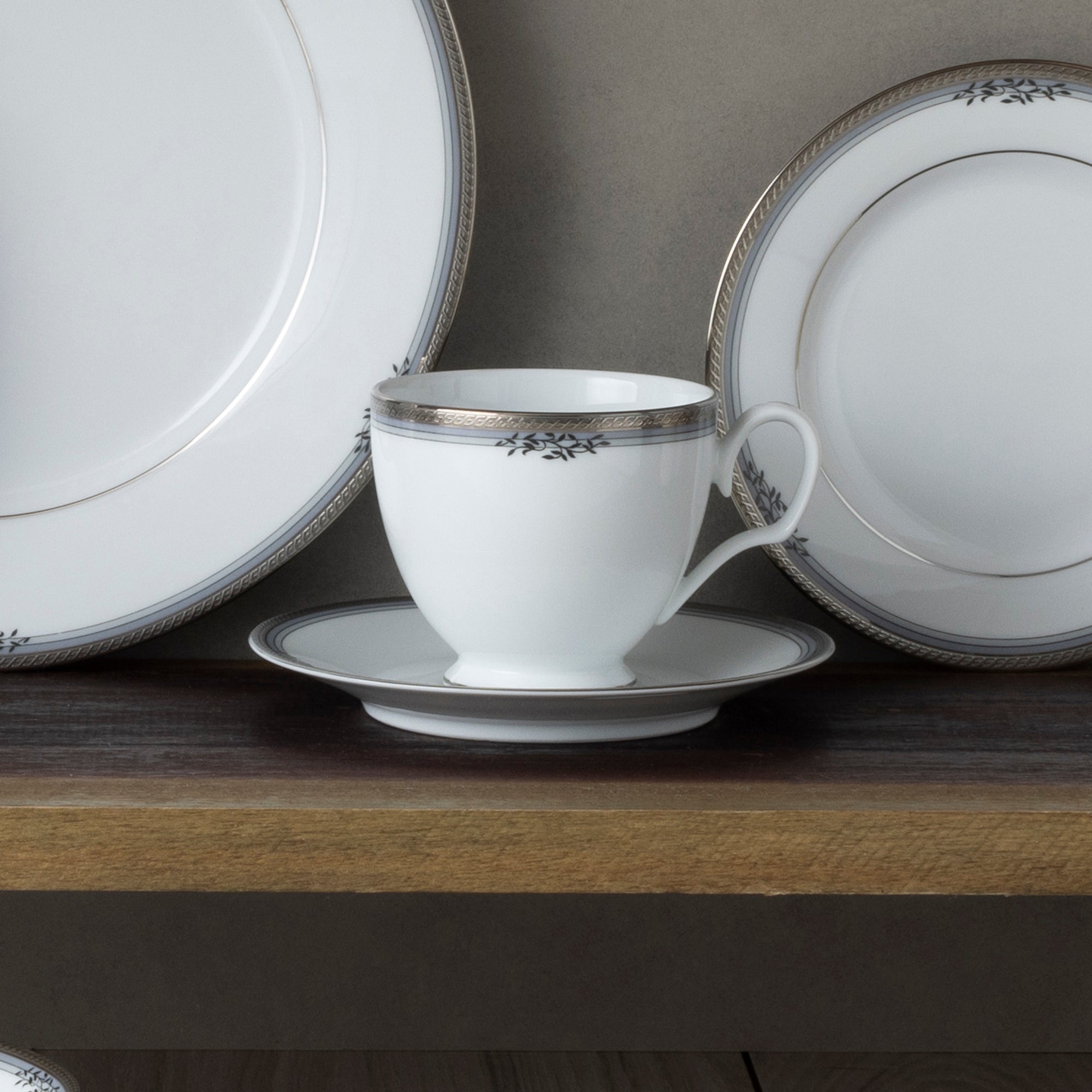 Noritake 20Pcs Dinner Set for 4 Person - Laurel Vale