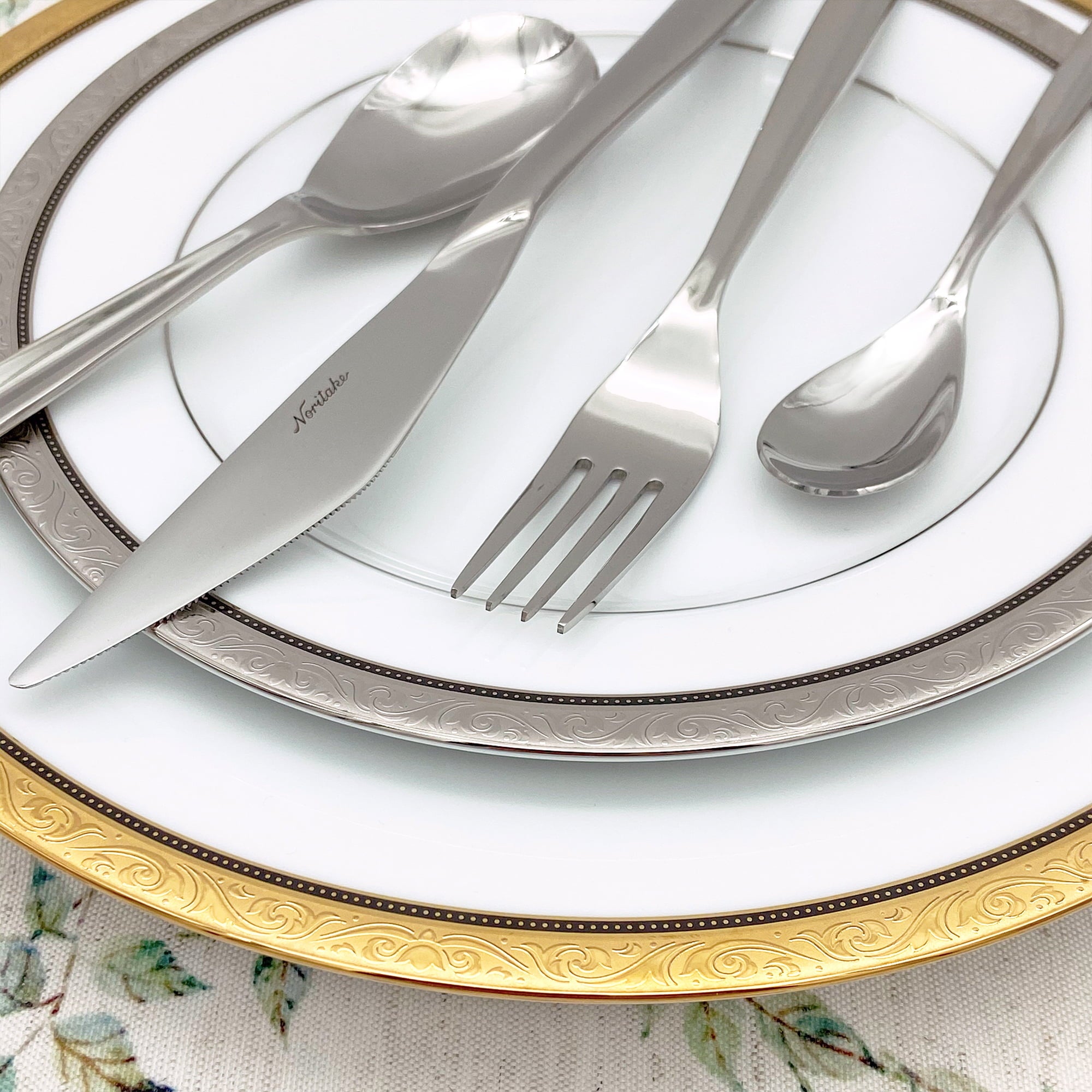 Noritake 56Pcs Cutlery Set For 8 Persons- Bonhomme