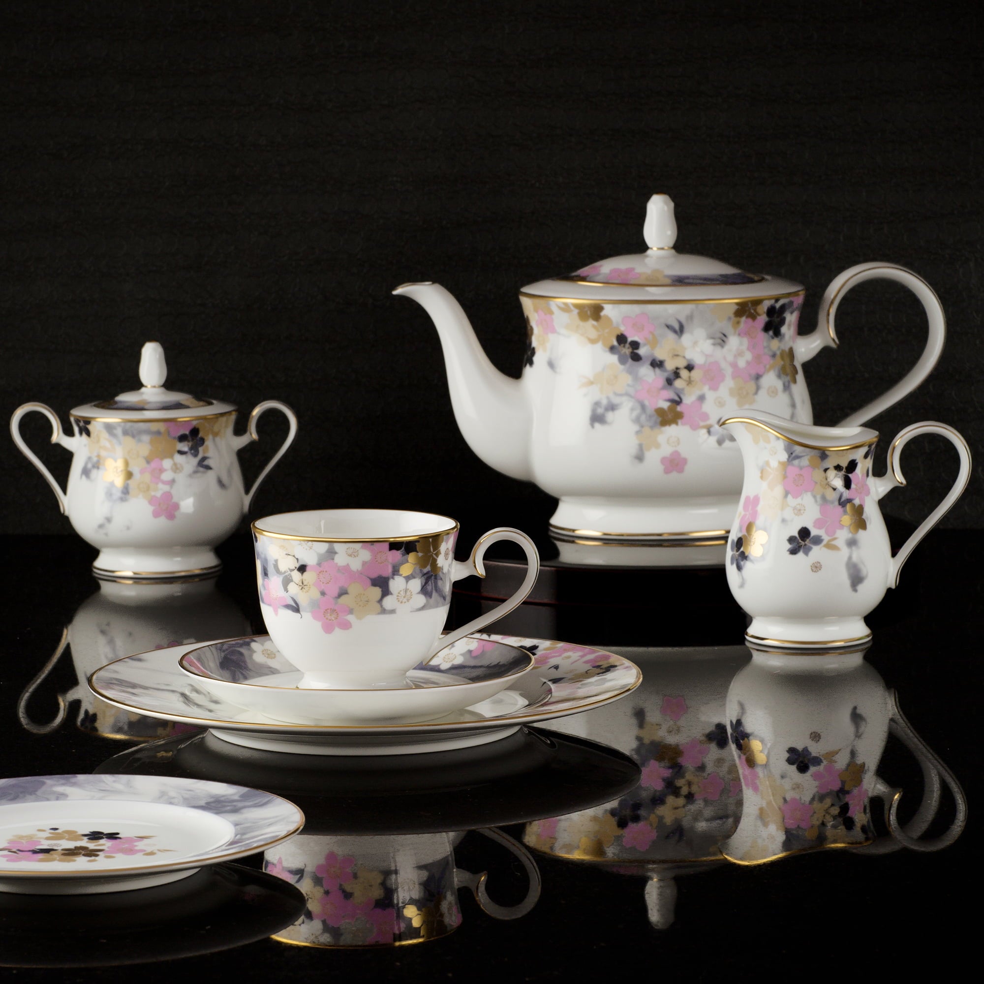 Noritake 24Pcs Tea Set For 6 Person-Moonlit Blossoms