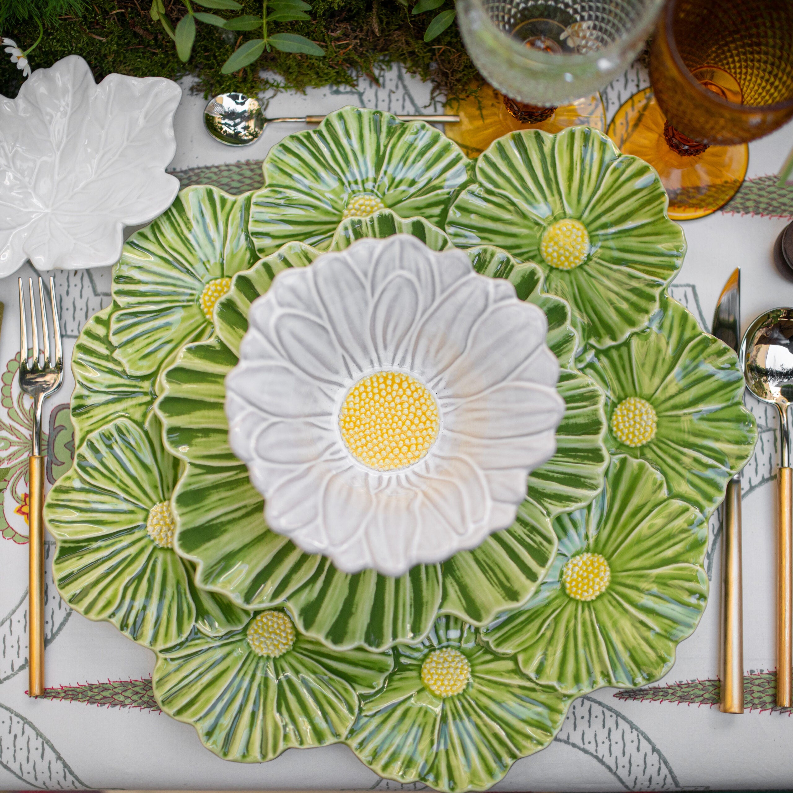 [PRE ORDER] Bordallo Pinheiro 12Pcs Dinner Set B – Maria Flor