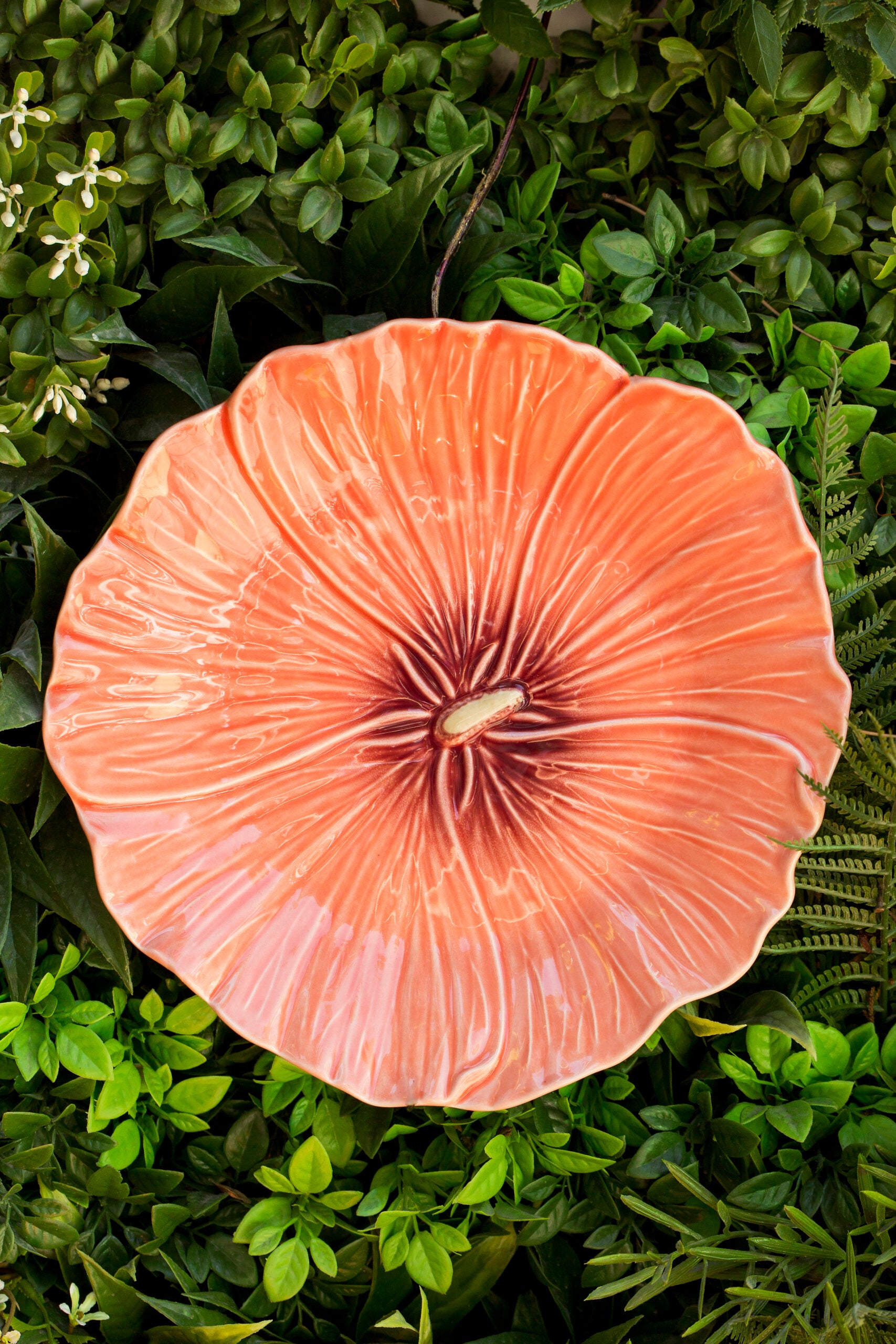 Bordallo Pinheiro Dessert Plate Hollyhock - Maria Flor