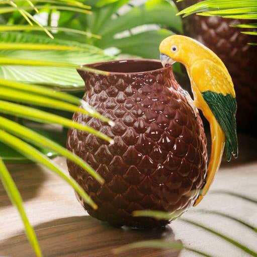 Bordallo Pinheiro Jug 2L with macaw - Amazónia