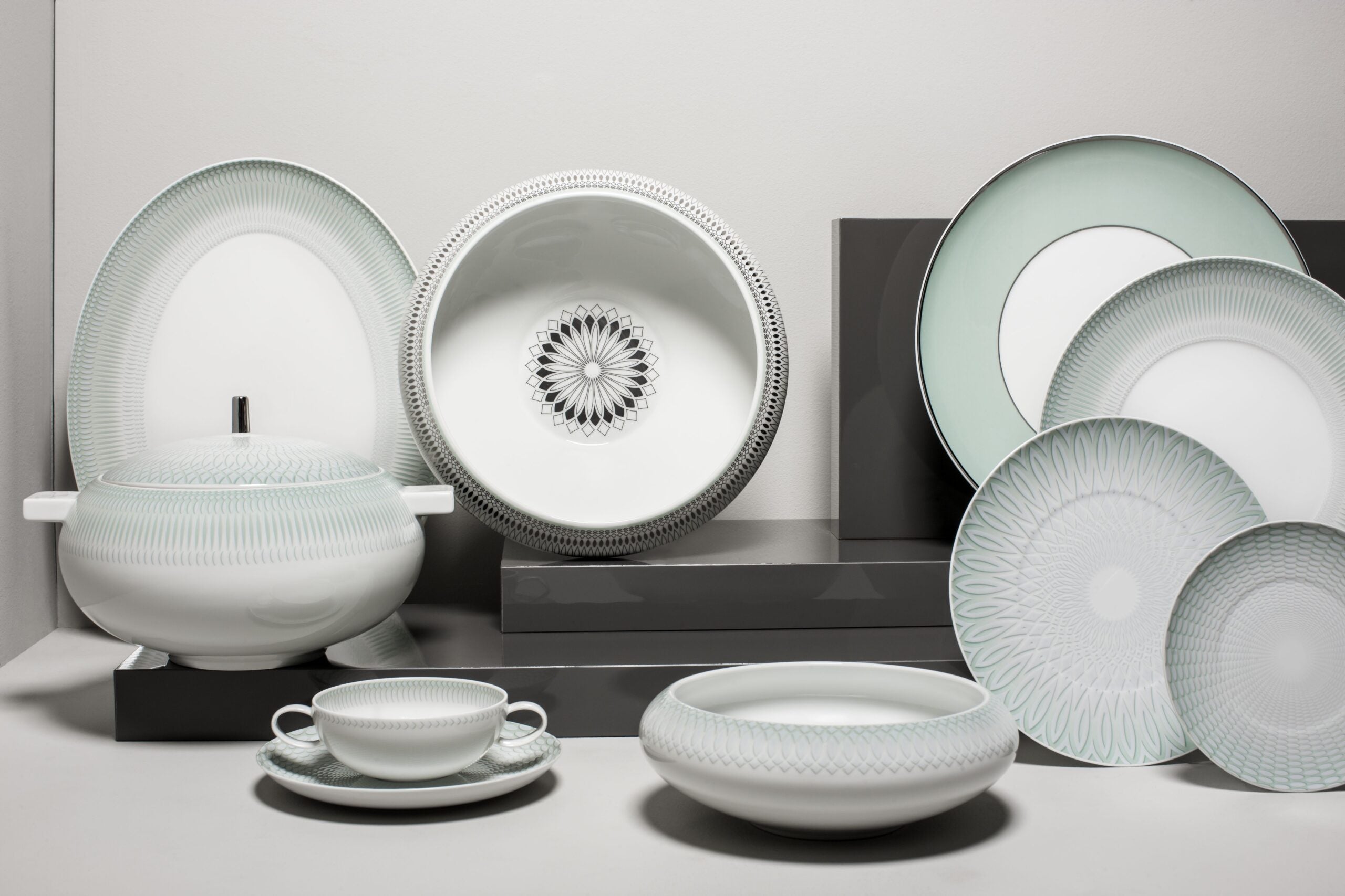 Vista Alegre 47Pcs Dinner Set for 8 Person – Venezia