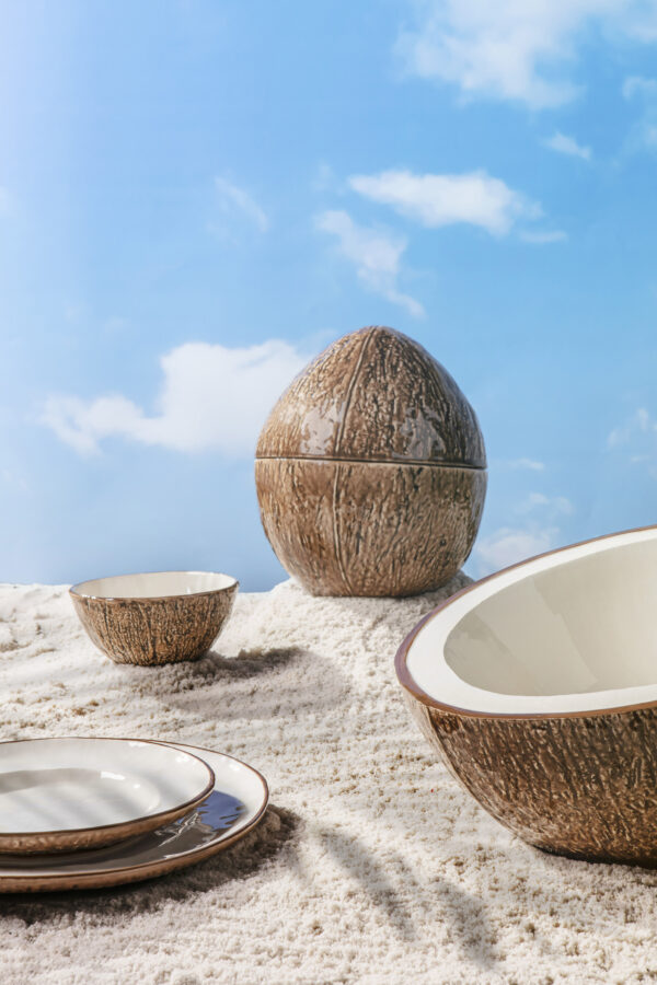 [Pre-order] Bordallo Pinheiro Salad Bowl Coconut - Tropicana Fruit - Image 3